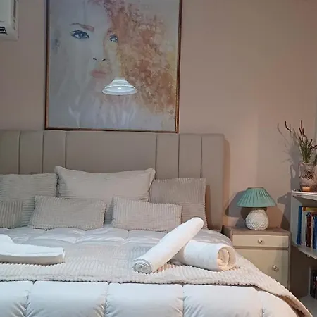 Cozy γωνιά στο χωριό Lianokladhion